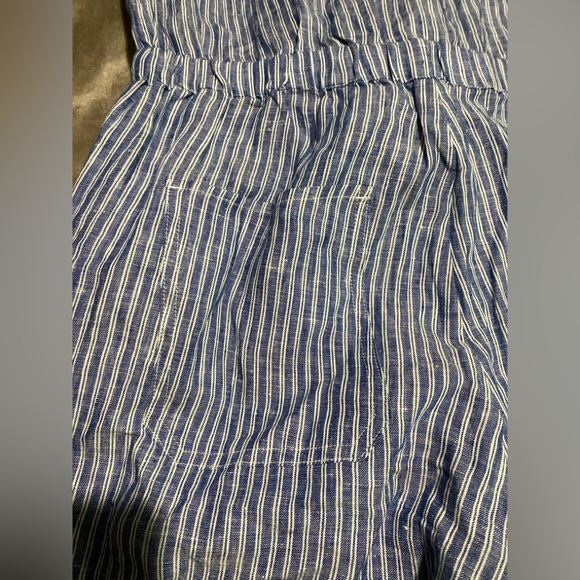 Lauren Ralph Lauren Pinstripe Linen Shorts-Sleeve Romper size 2P - Picture 6 of 8